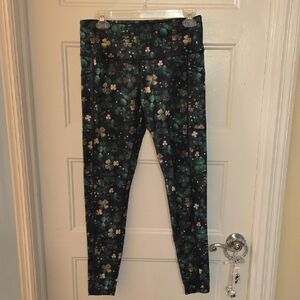 CVG ~ Pot Of Gold Medium Full Length